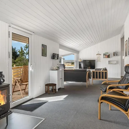 Feriehus With Sauna And Enclosed Terrace In Vorupor Thisted