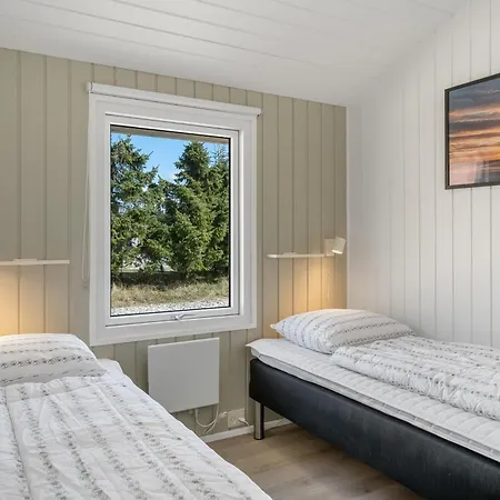 Feriehus With Sauna And Enclosed Terrace In Vorupor *