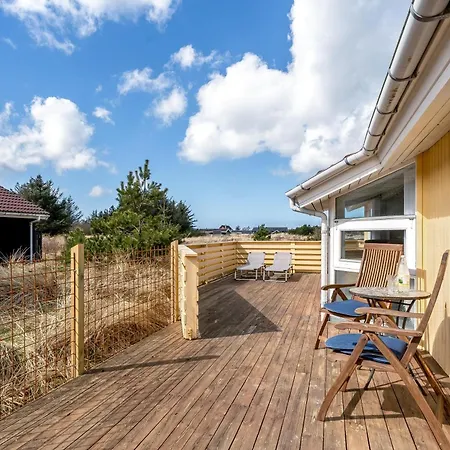 With Sauna And Enclosed Terrace In Vorupor
